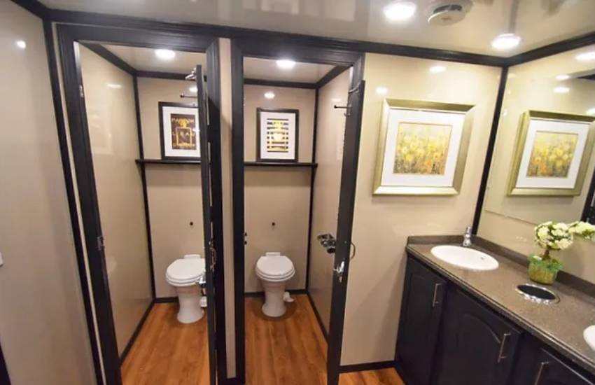 Luxury Portable restrooms